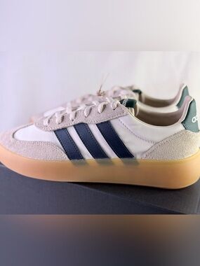 adidas Barreda Decode J Youth 6.5 Cream & Navy Low-Profile Court Sneakers JP6729